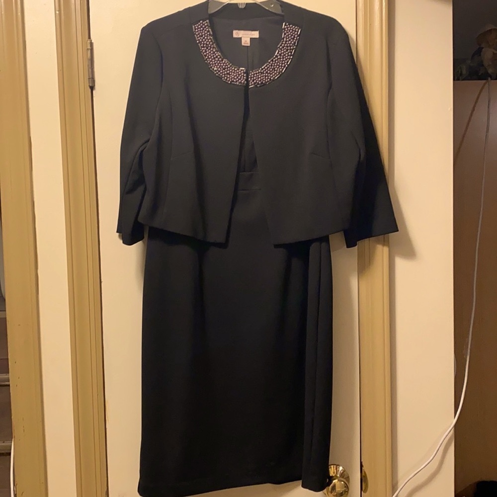 Dress Women’s dress